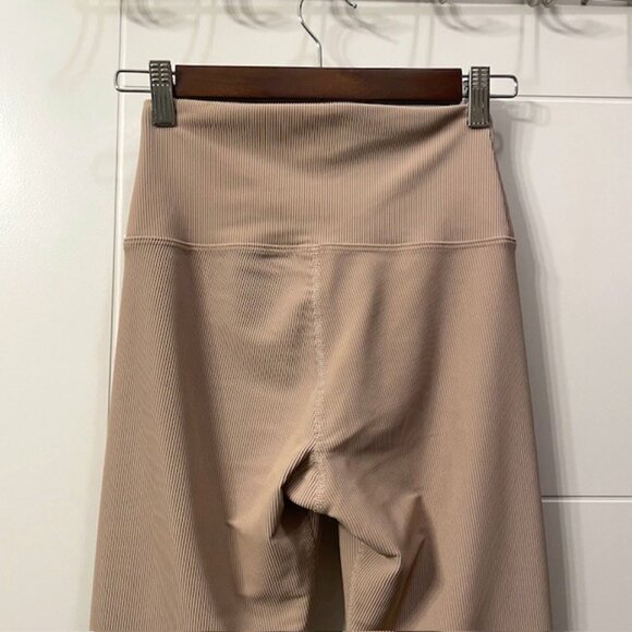 Beach Riot Ayla Ribbed High Rise Leggings Size Small Taupe - Picture 8 of 16